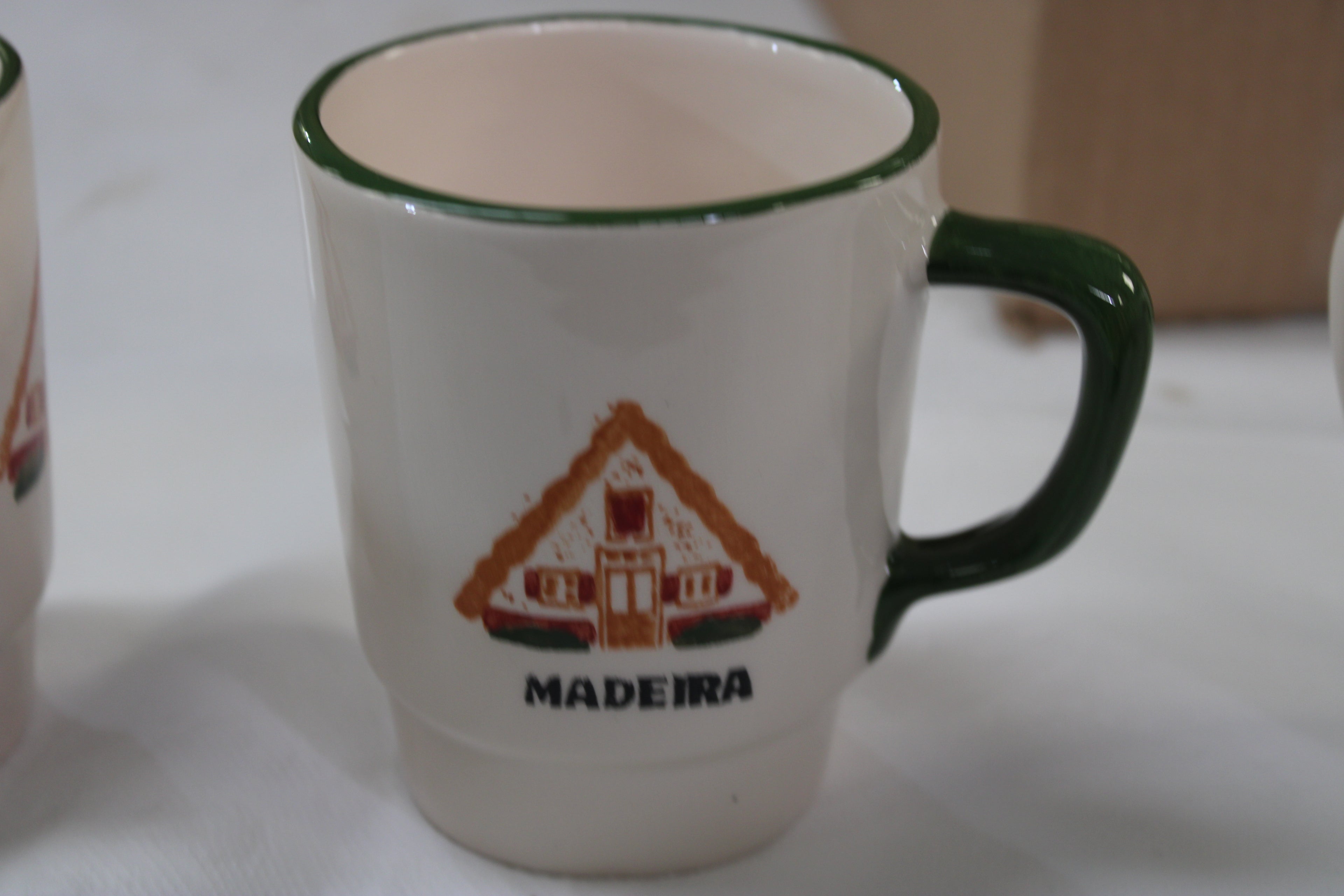 Caneca REF.03